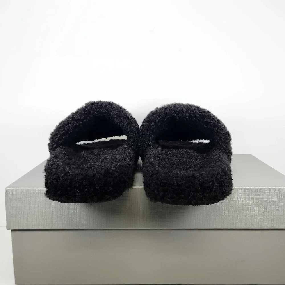 Balenciaga Pool Slide Mens Size 10 Black Shearling Political Campaign Logo